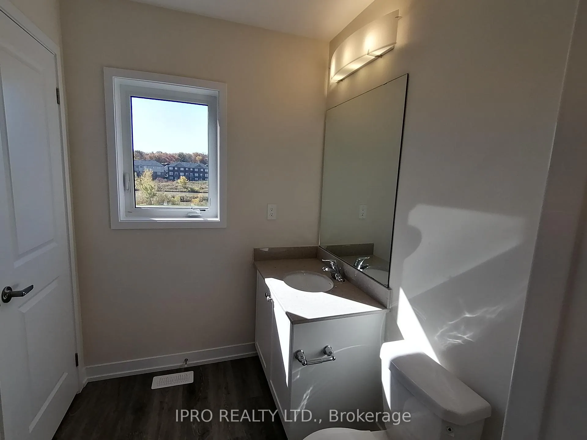 Photo 11 of Unit 19, 7789 Kalar Road, Niagara Falls, Brown — HOMEH