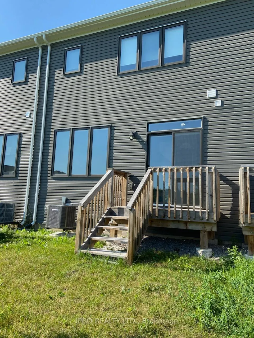 Photo 19 of Unit 19, 7789 Kalar Road, Niagara Falls, Brown — HOMEH