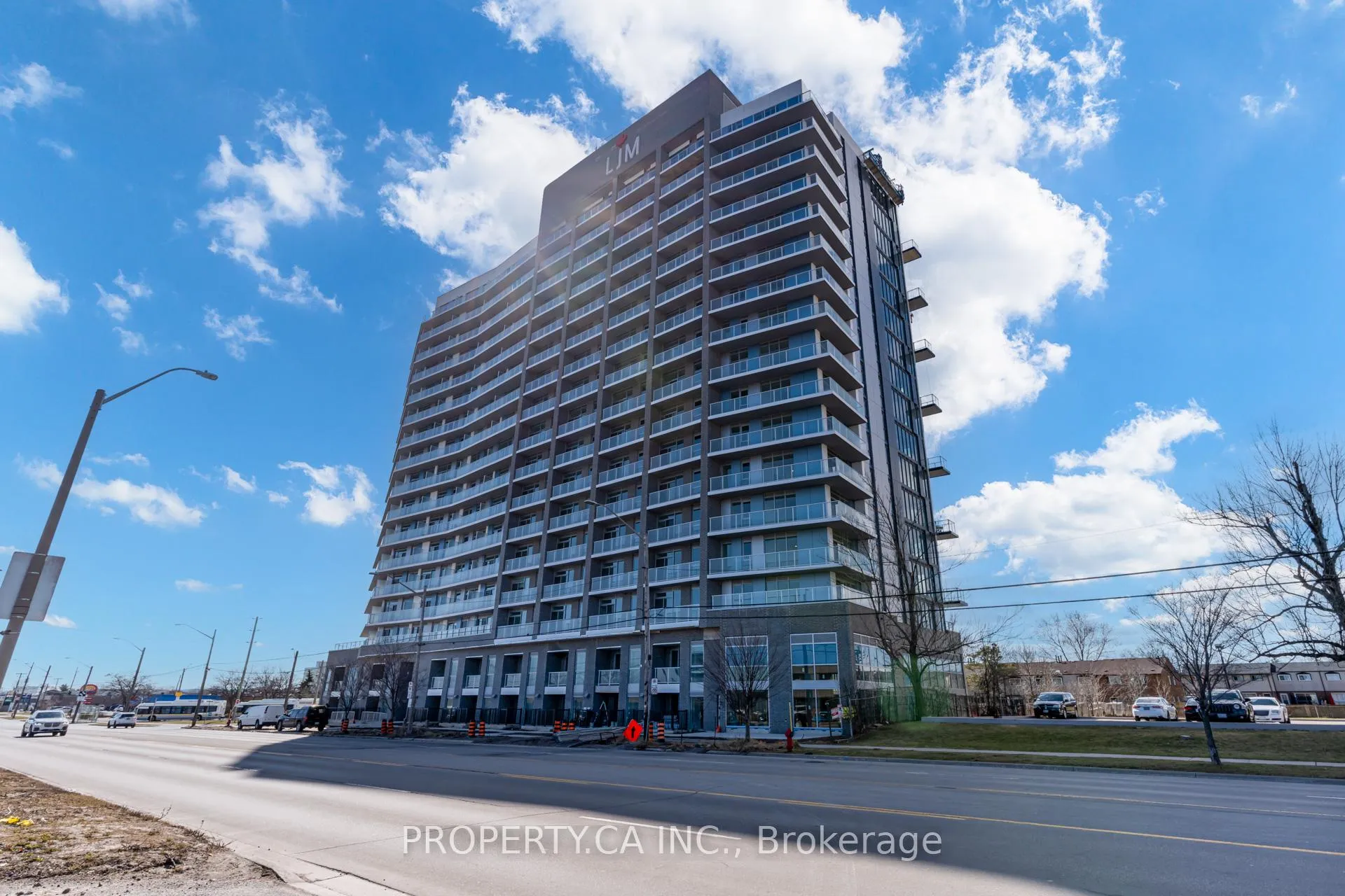 Photo 3 of Unit 613, 2782 Barton Street E, Hamilton, Riverdale — HOMEH