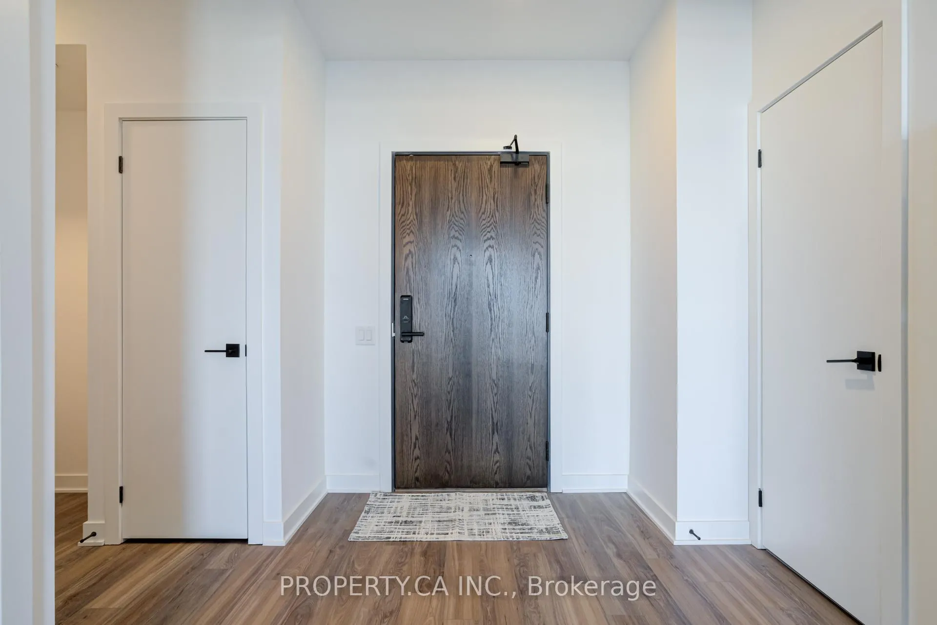 Photo 9 of Unit 613, 2782 Barton Street E, Hamilton, Riverdale — HOMEH