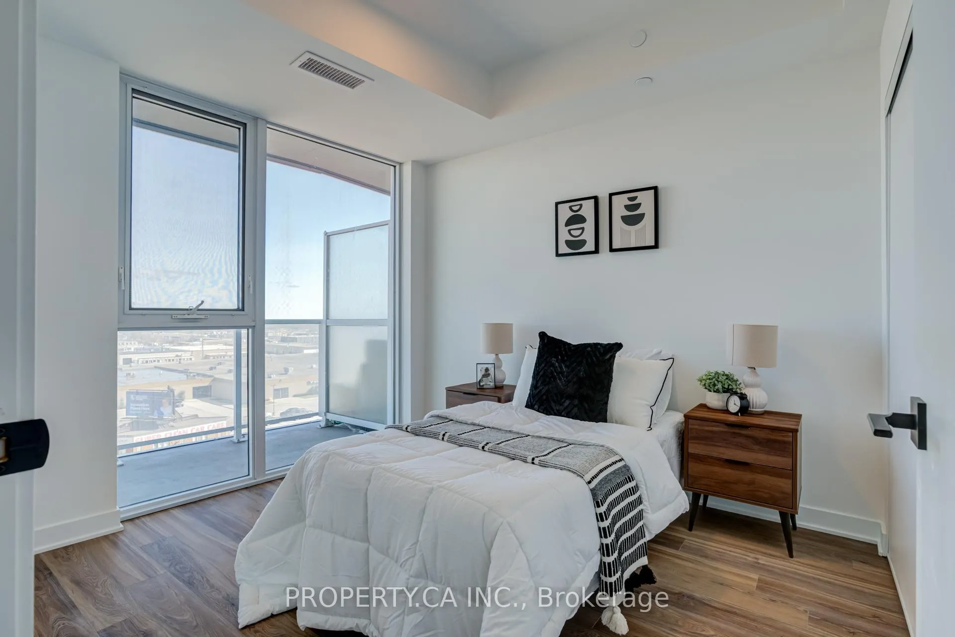 Photo 20 of Unit 613, 2782 Barton Street E, Hamilton, Riverdale — HOMEH