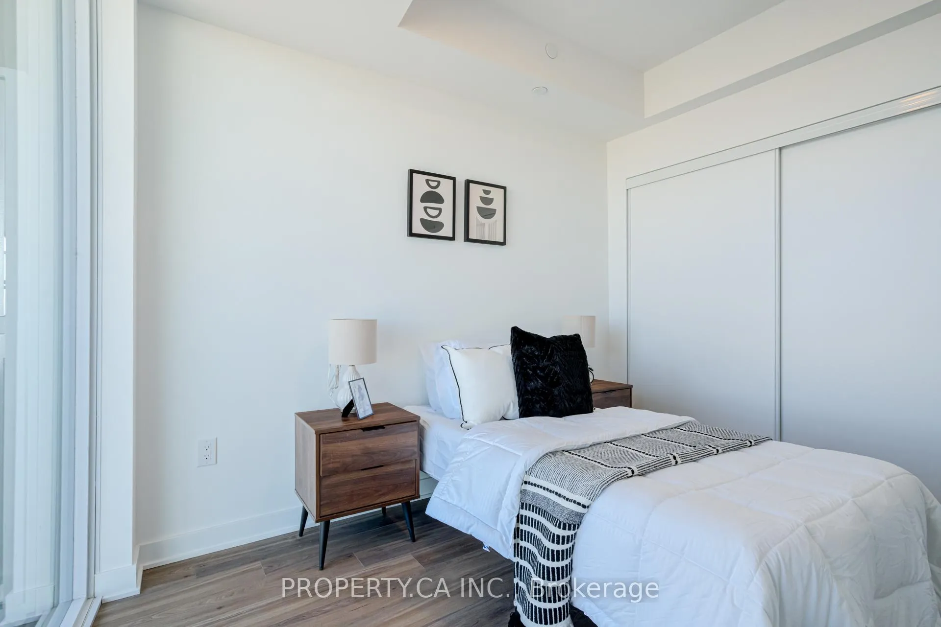 Photo 21 of Unit 613, 2782 Barton Street E, Hamilton, Riverdale — HOMEH