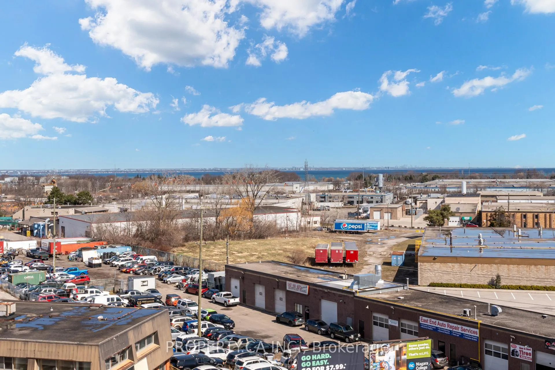 Photo 35 of Unit 613, 2782 Barton Street E, Hamilton, Riverdale — HOMEH