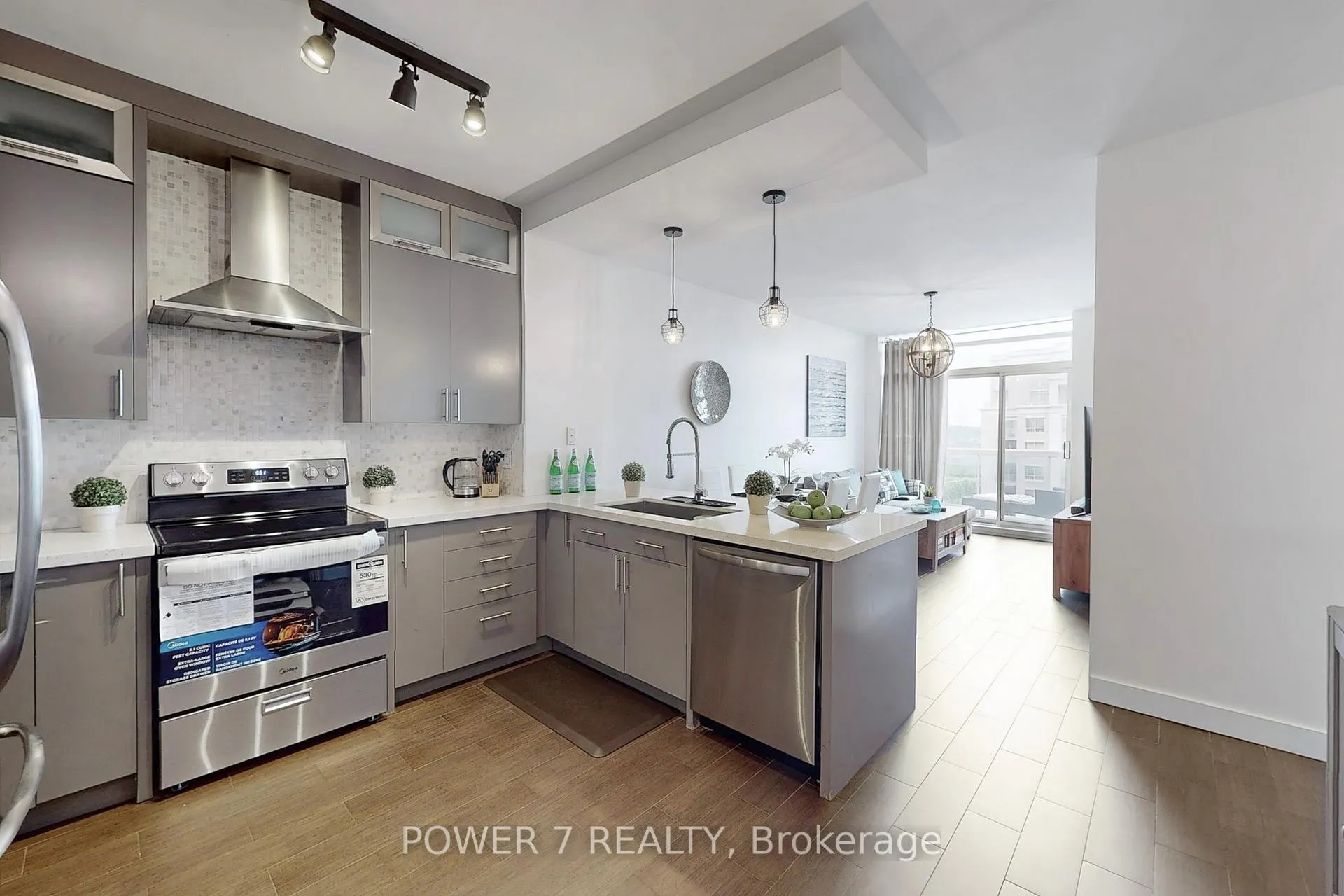 Photo 9 of Unit Ph03, 25 Times Avenue, Markham, Commerce Valley — HOMEH