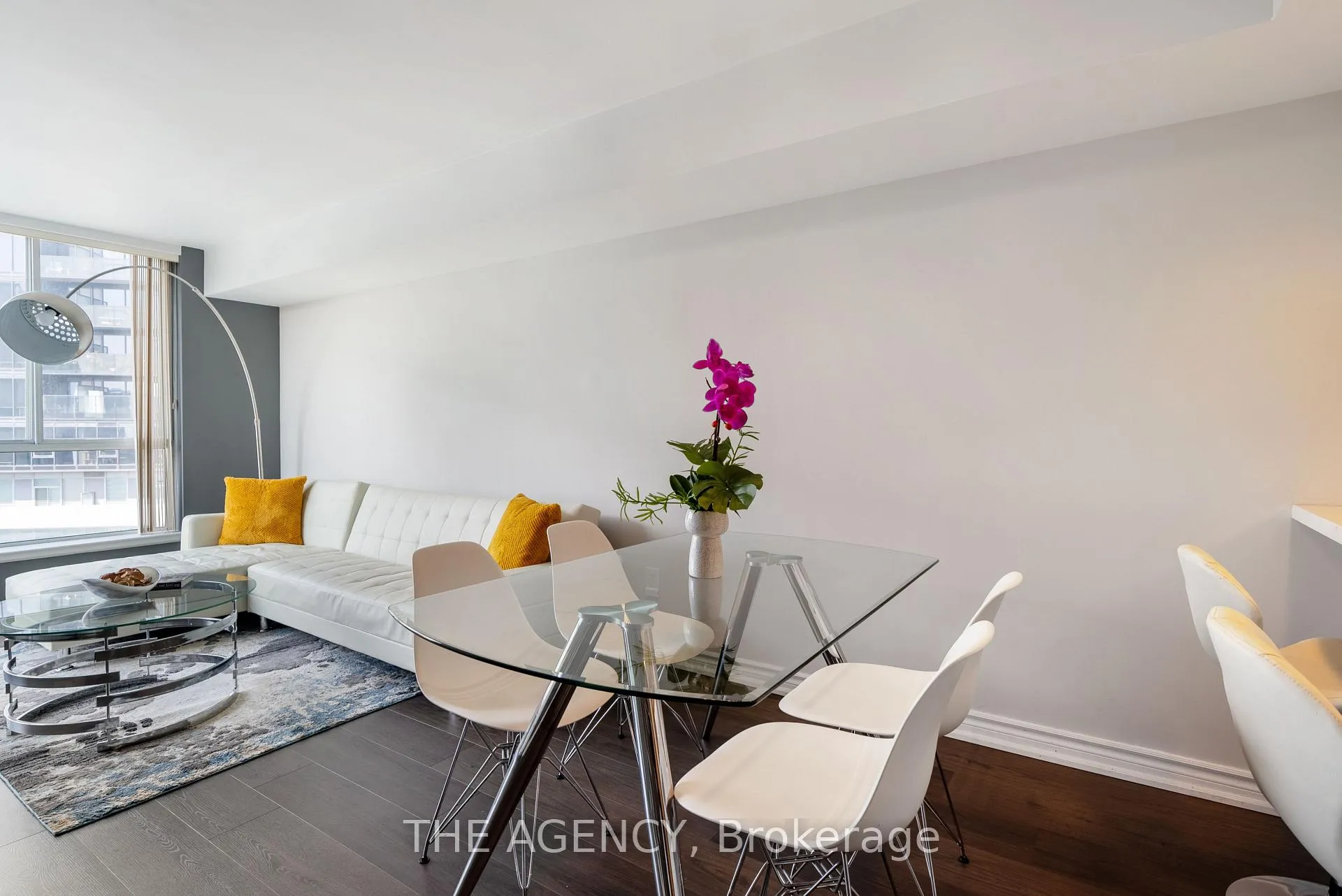Photo 2 of Unit 3301, 38 Elm Street, Toronto, Bay Street Corridor — HOMEH