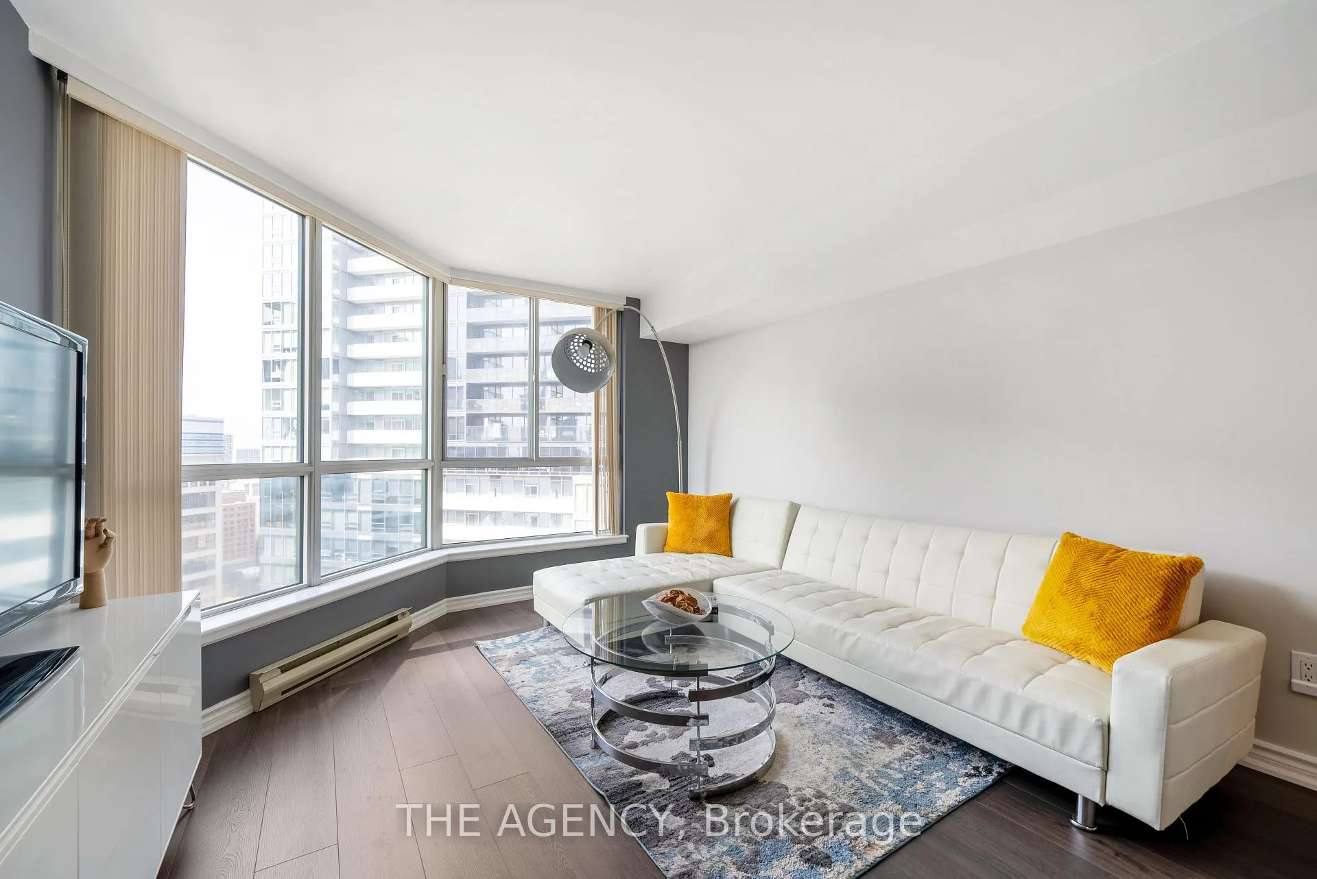 Photo 6 of Unit 3301, 38 Elm Street, Toronto, Bay Street Corridor — HOMEH