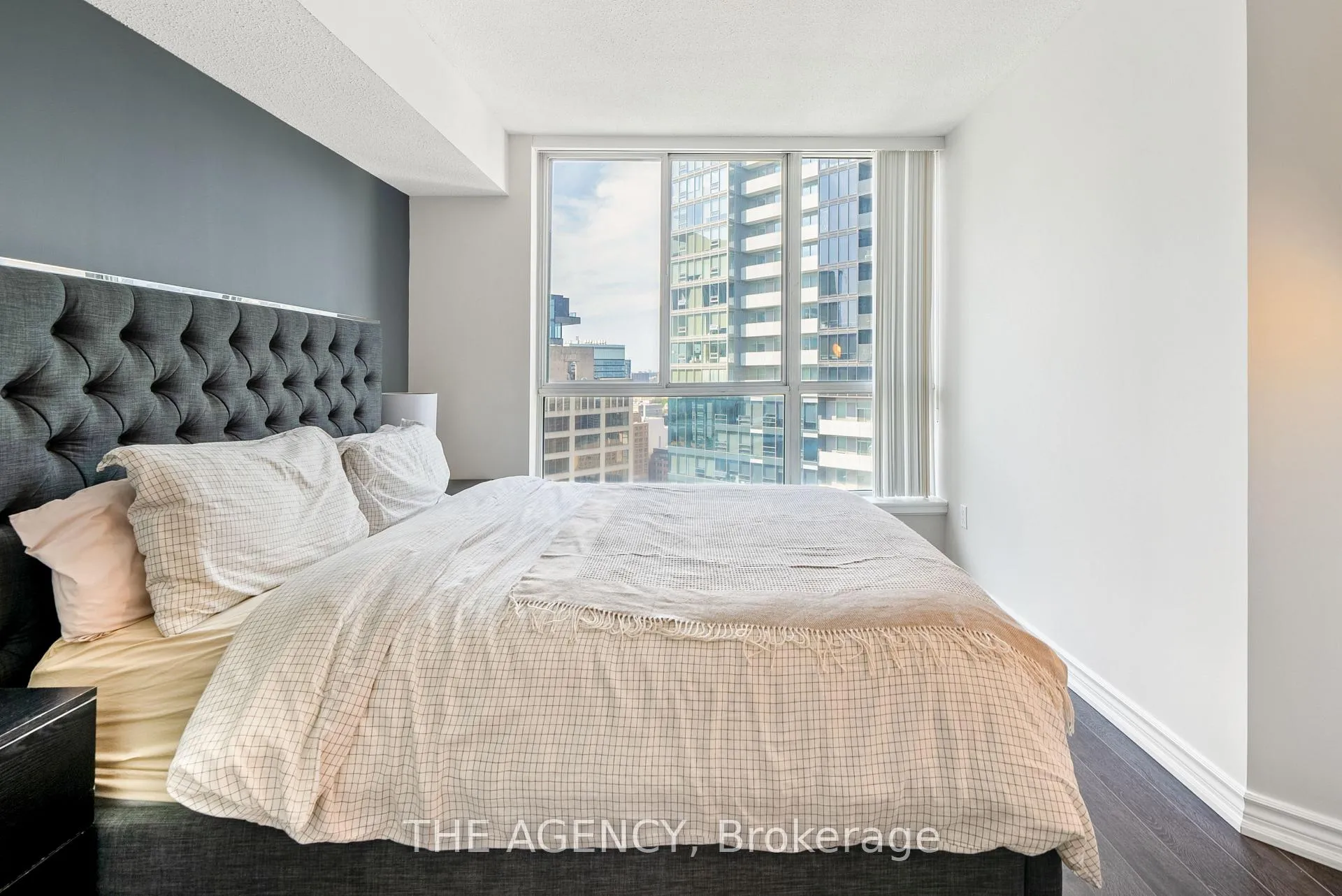 Photo 13 of Unit 3301, 38 Elm Street, Toronto, Bay Street Corridor — HOMEH