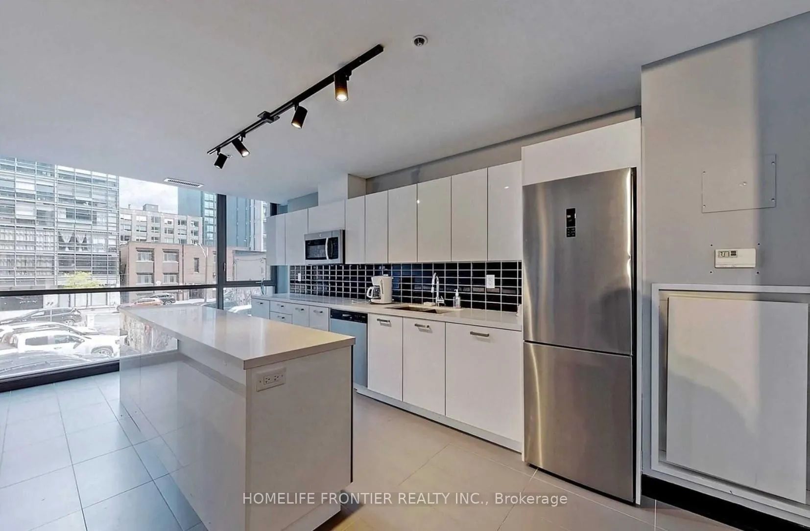 Photo 25 of Unit 825, 39 Brant Street, Toronto, Waterfront Communities — HOMEH