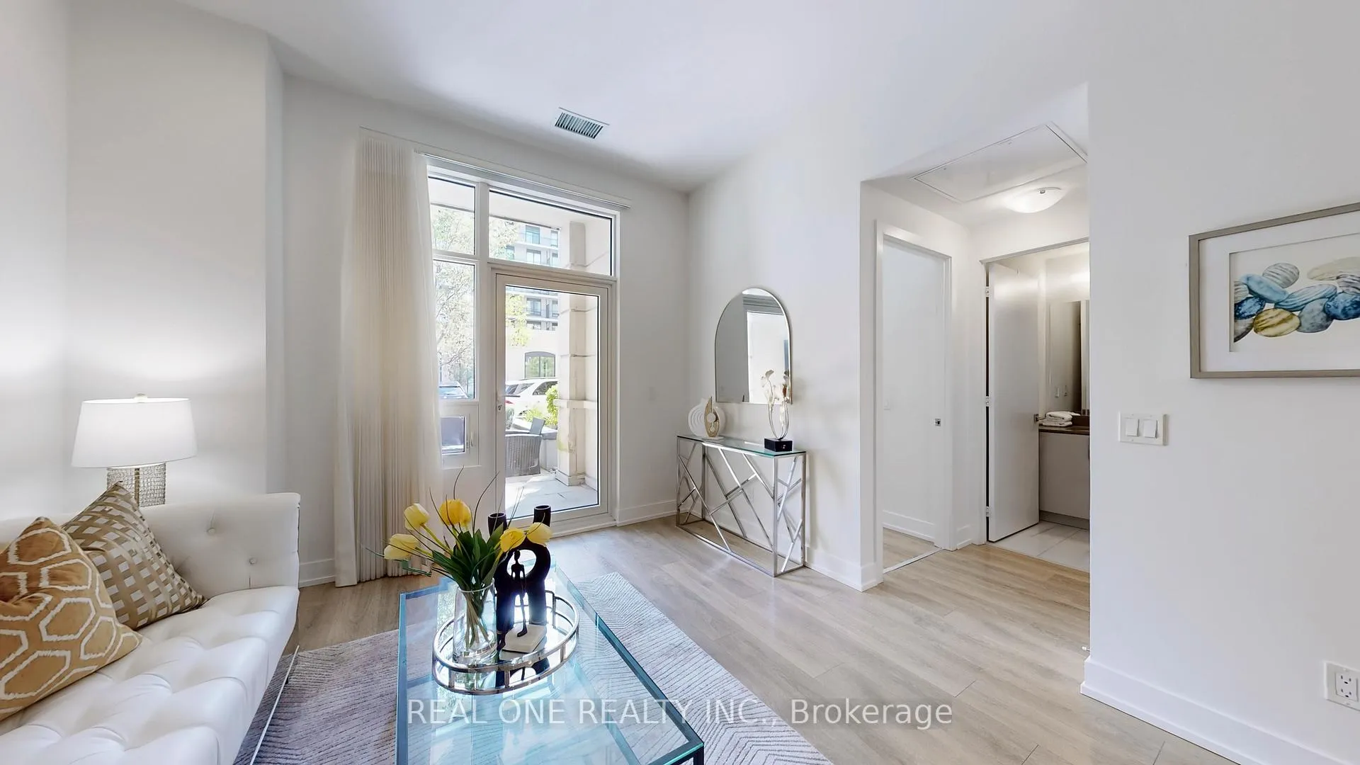 Photo 6 of Unit 116W, 268 Buchanan Drive, Markham, Unionville — HOMEH