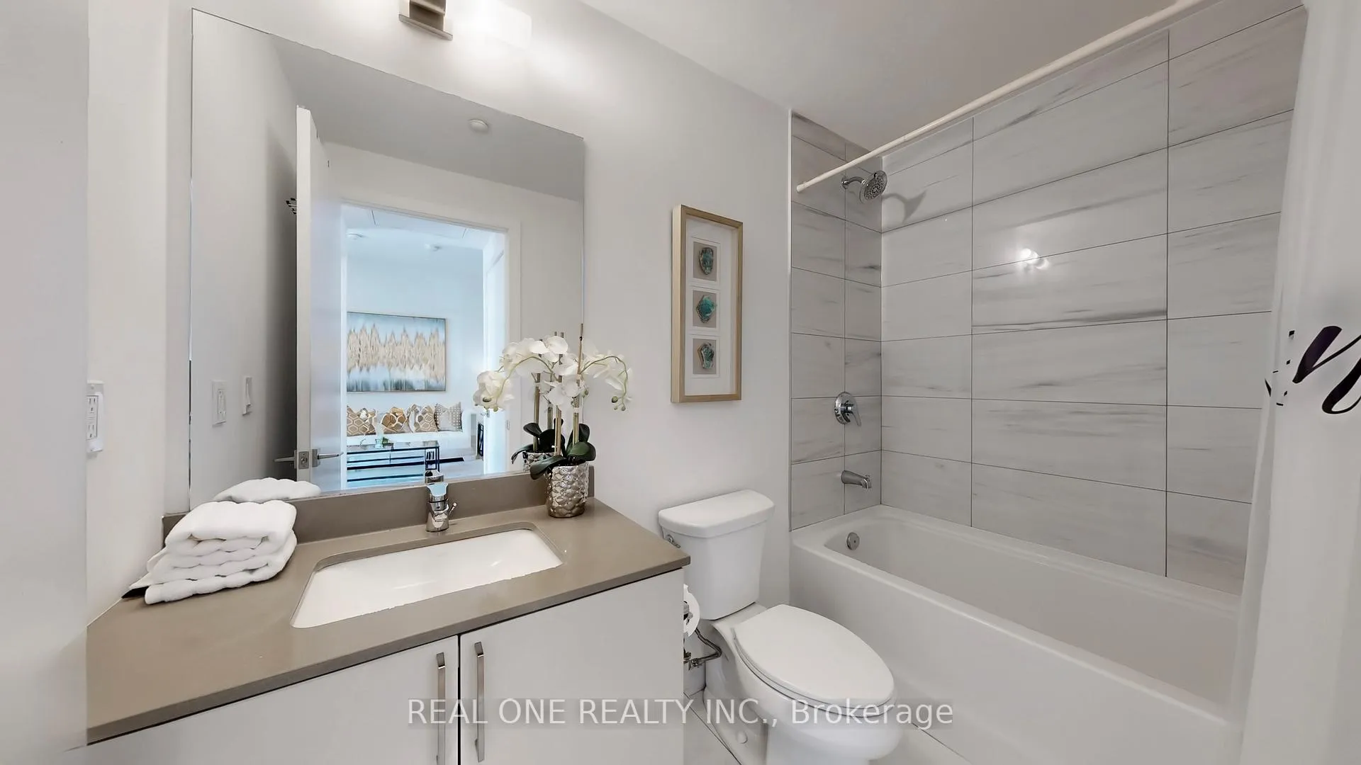 Photo 13 of Unit 116W, 268 Buchanan Drive, Markham, Unionville — HOMEH