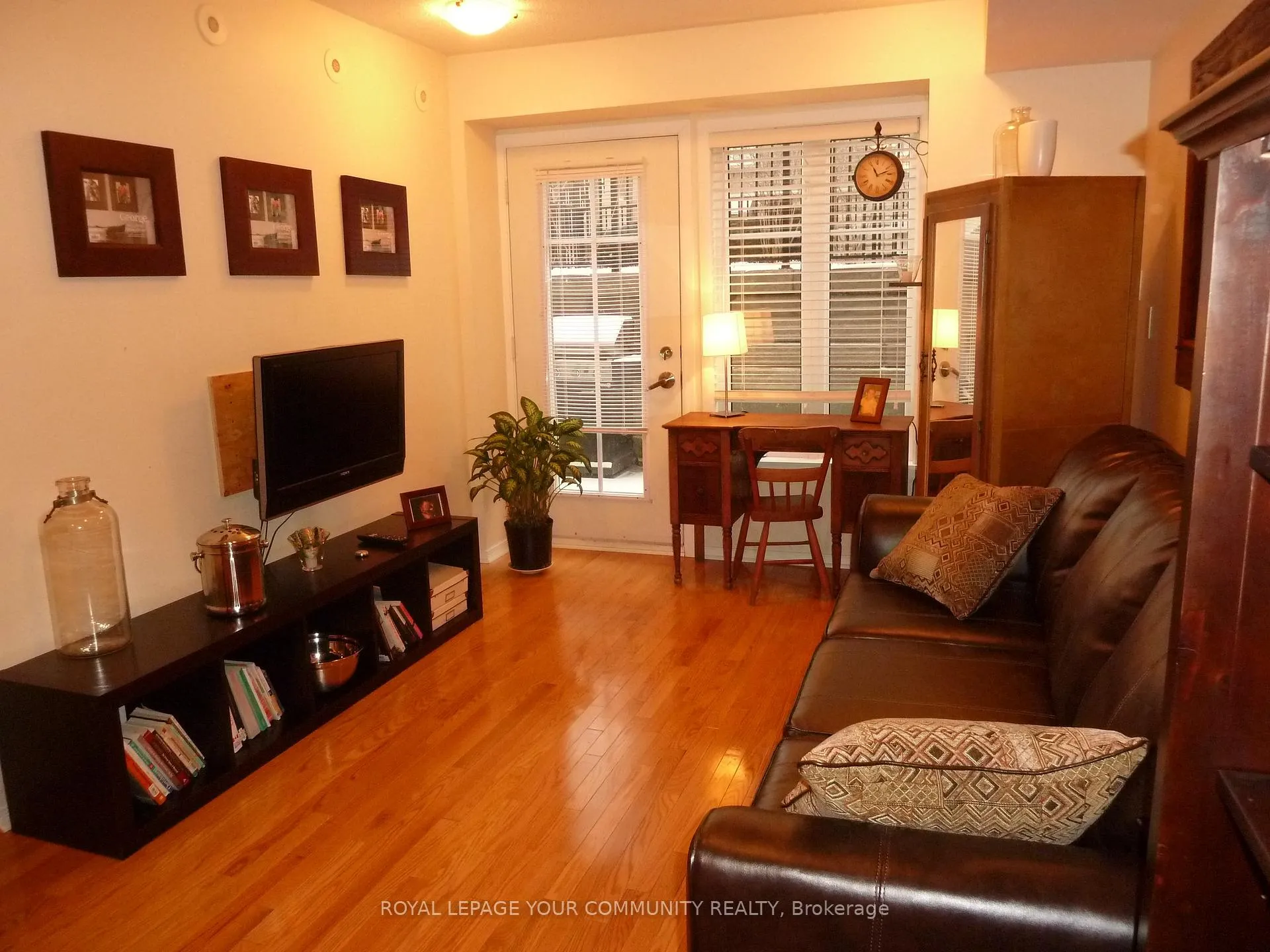 Photo 9 of Unit 805, 46 Western Battery Road E, Toronto, Niagara — HOMEH