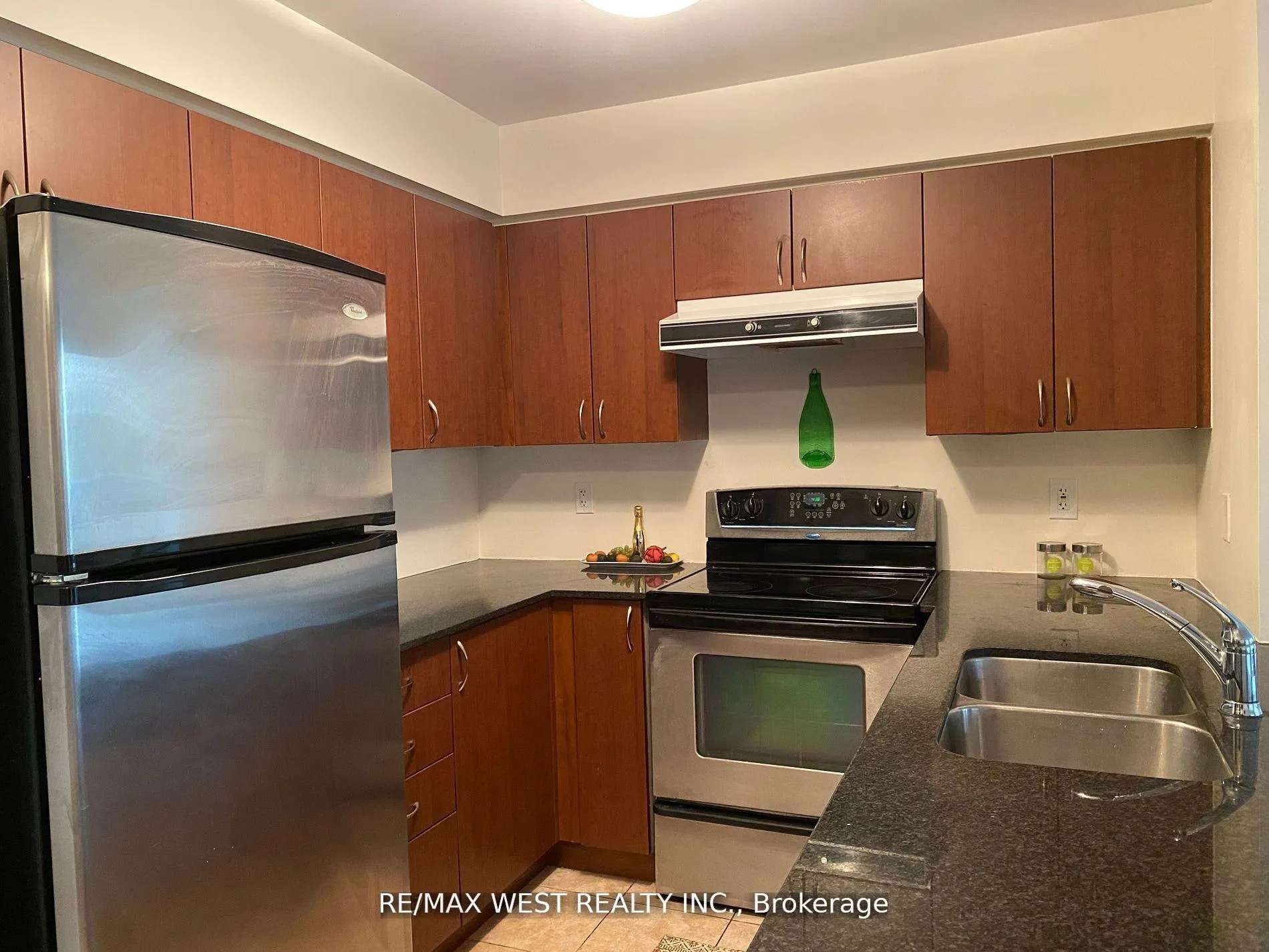 Photo 10 of Unit 408, 7 North Park Road, Vaughan, Beverley Glen — HOMEH
