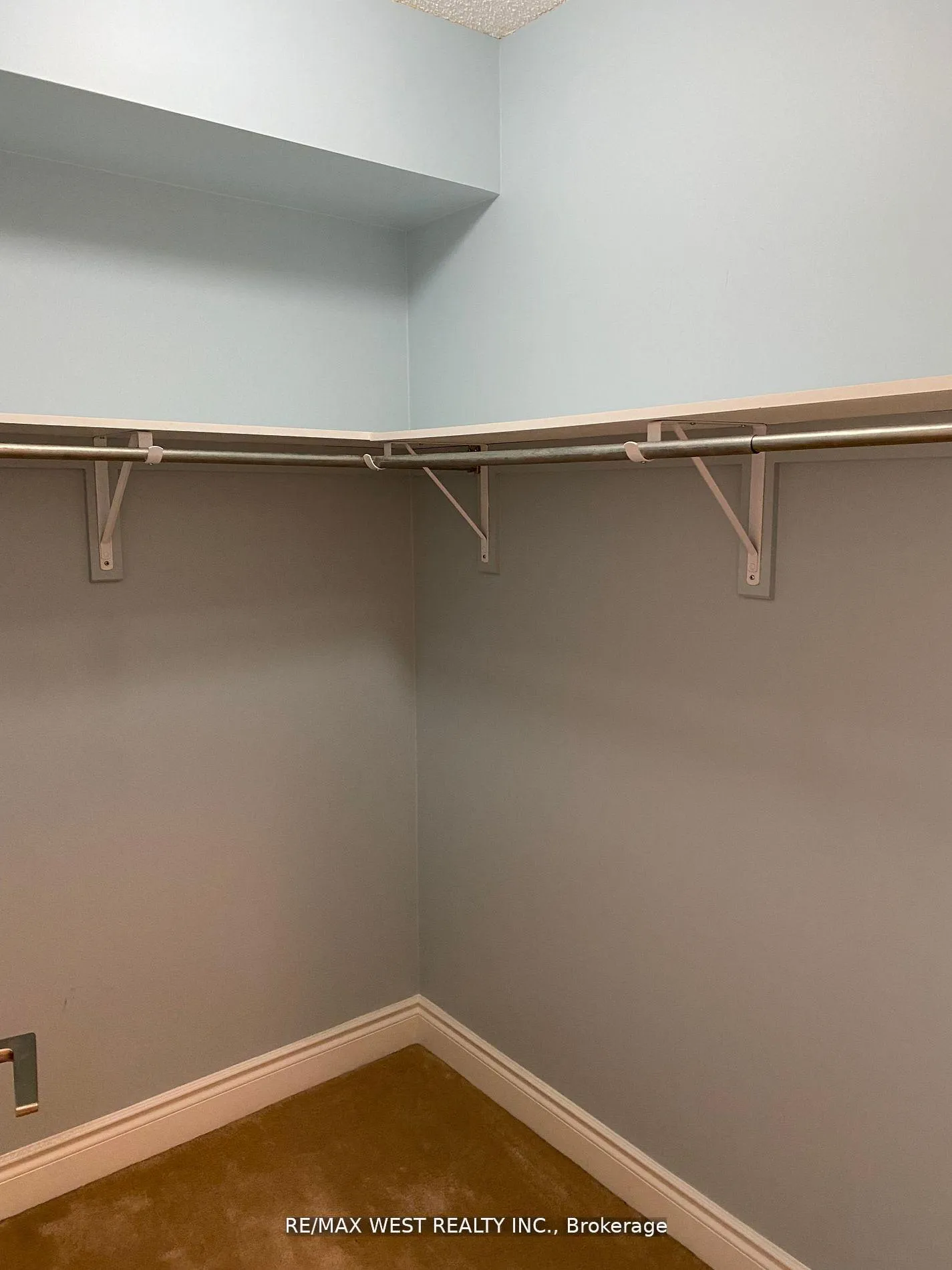 Photo 14 of Unit 408, 7 North Park Road, Vaughan, Beverley Glen — HOMEH