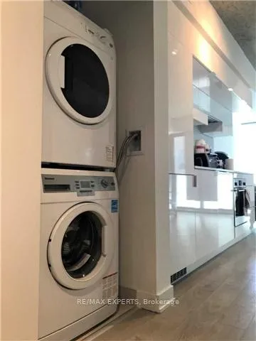 Photo 11 of Unit 314, 185 Roehampton Avenue, Toronto, Mount Pleasant West — HOMEH