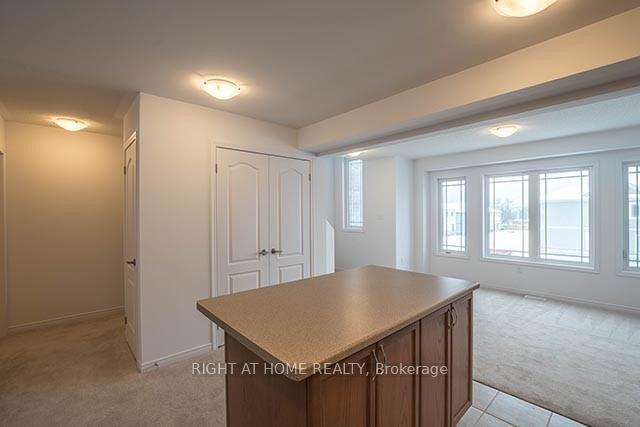 Photo 6 of 91 Frank's Way, Barrie, Allandale — HOMEH