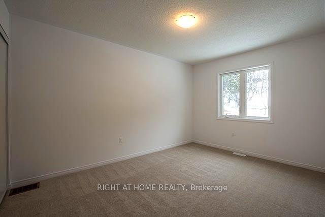 Photo 14 of 91 Frank's Way, Barrie, Allandale — HOMEH