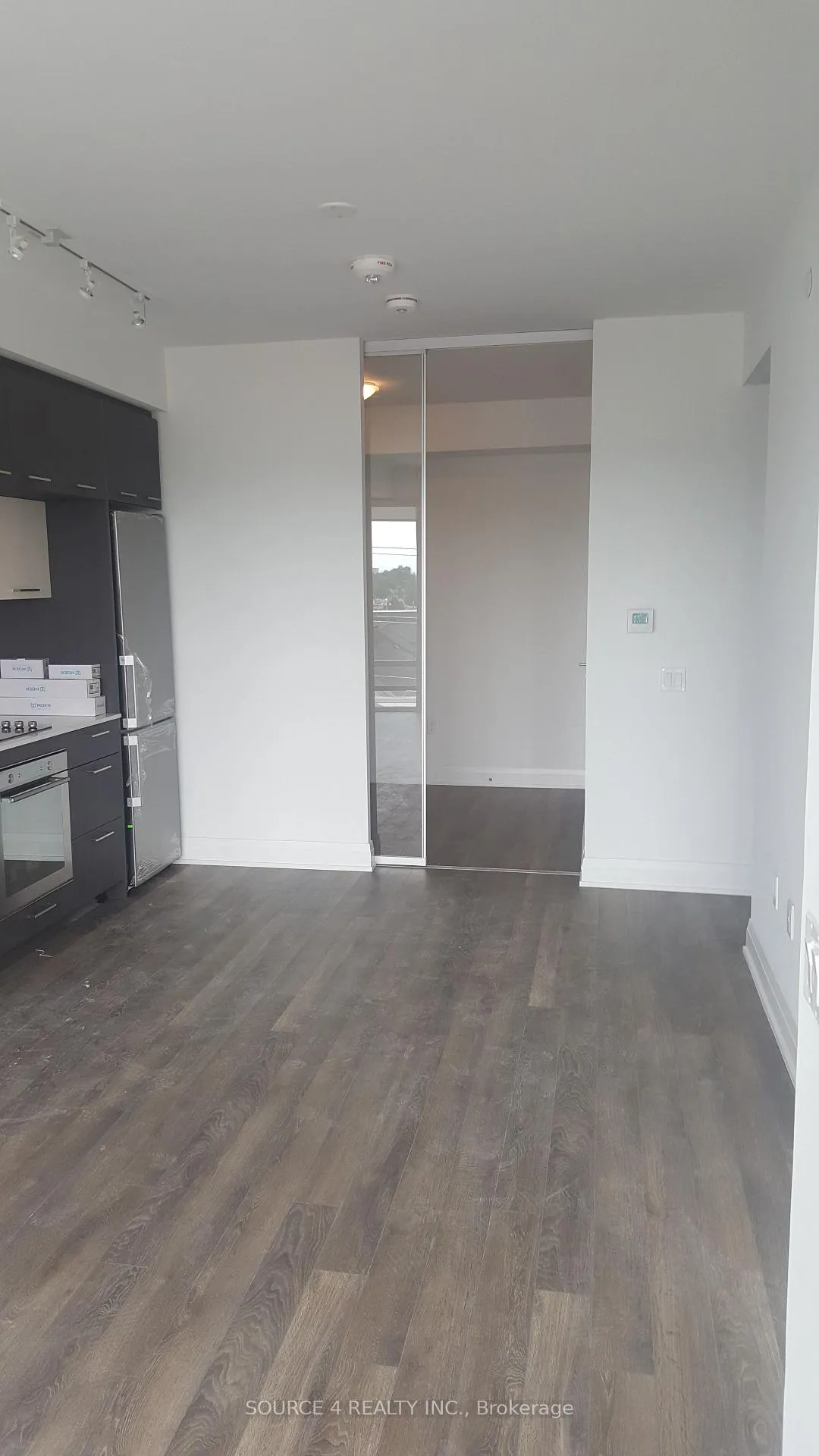 Photo 5 of Unit 608, 4800 Highway 7 Road, Vaughan, East Woodbridge — HOMEH