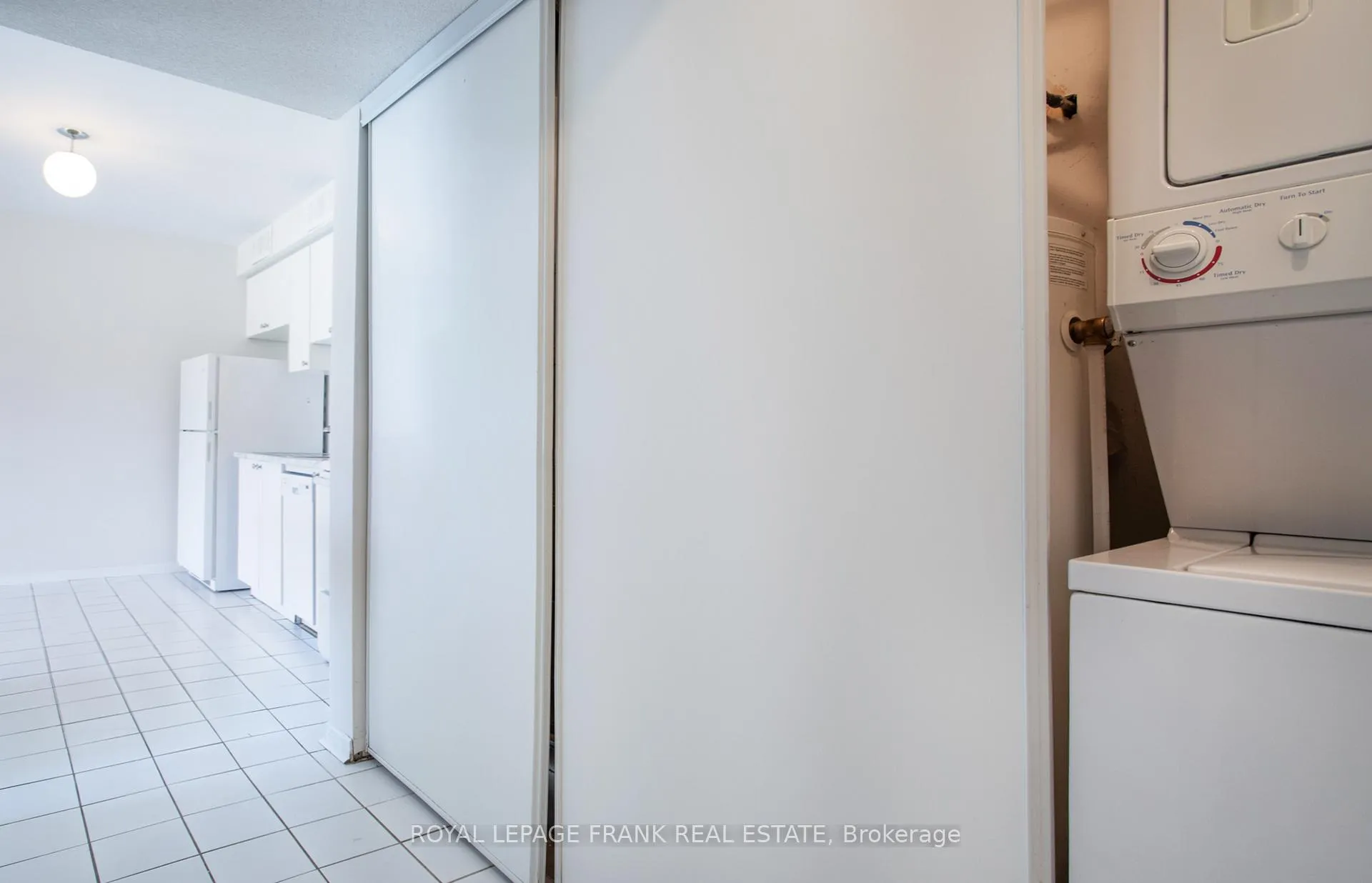 Photo 15 of Unit 9, 1 Testa Road, Uxbridge — HOMEH