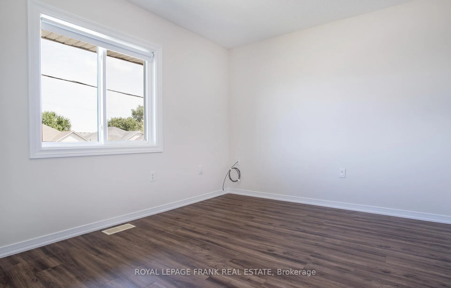 Photo 18 of Unit 9, 1 Testa Road, Uxbridge — HOMEH