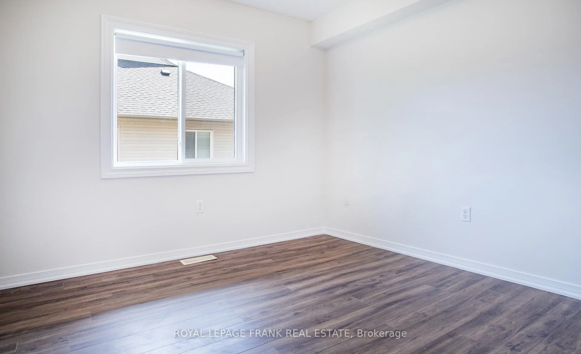 Photo 21 of Unit 9, 1 Testa Road, Uxbridge — HOMEH