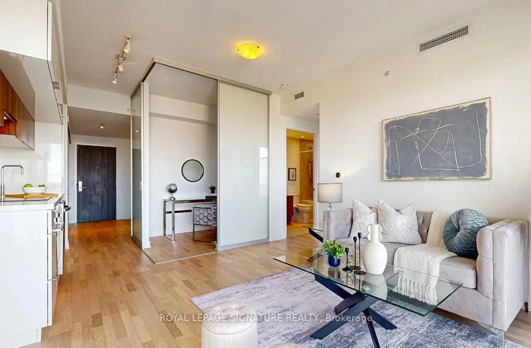 Photo 16 of Unit 1307, 185 Roehampton Avenue, Toronto, Mount Pleasant West — HOMEH