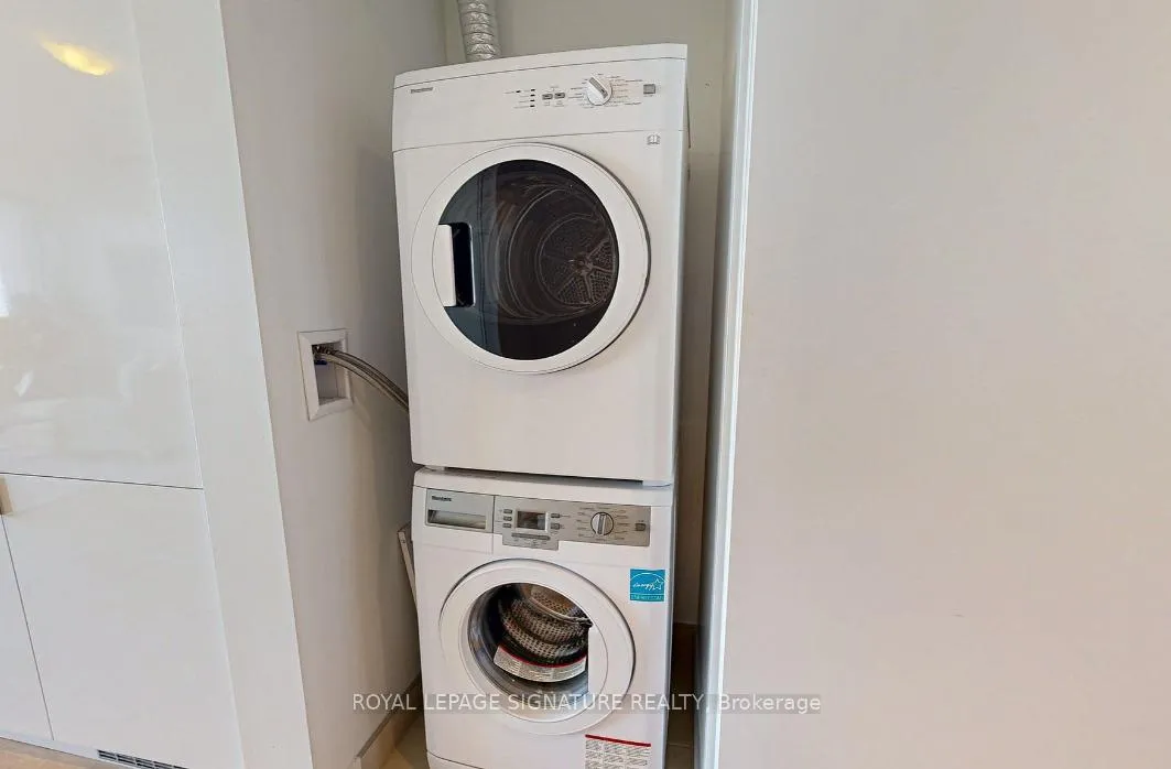 Photo 29 of Unit 1307, 185 Roehampton Avenue, Toronto, Mount Pleasant West — HOMEH