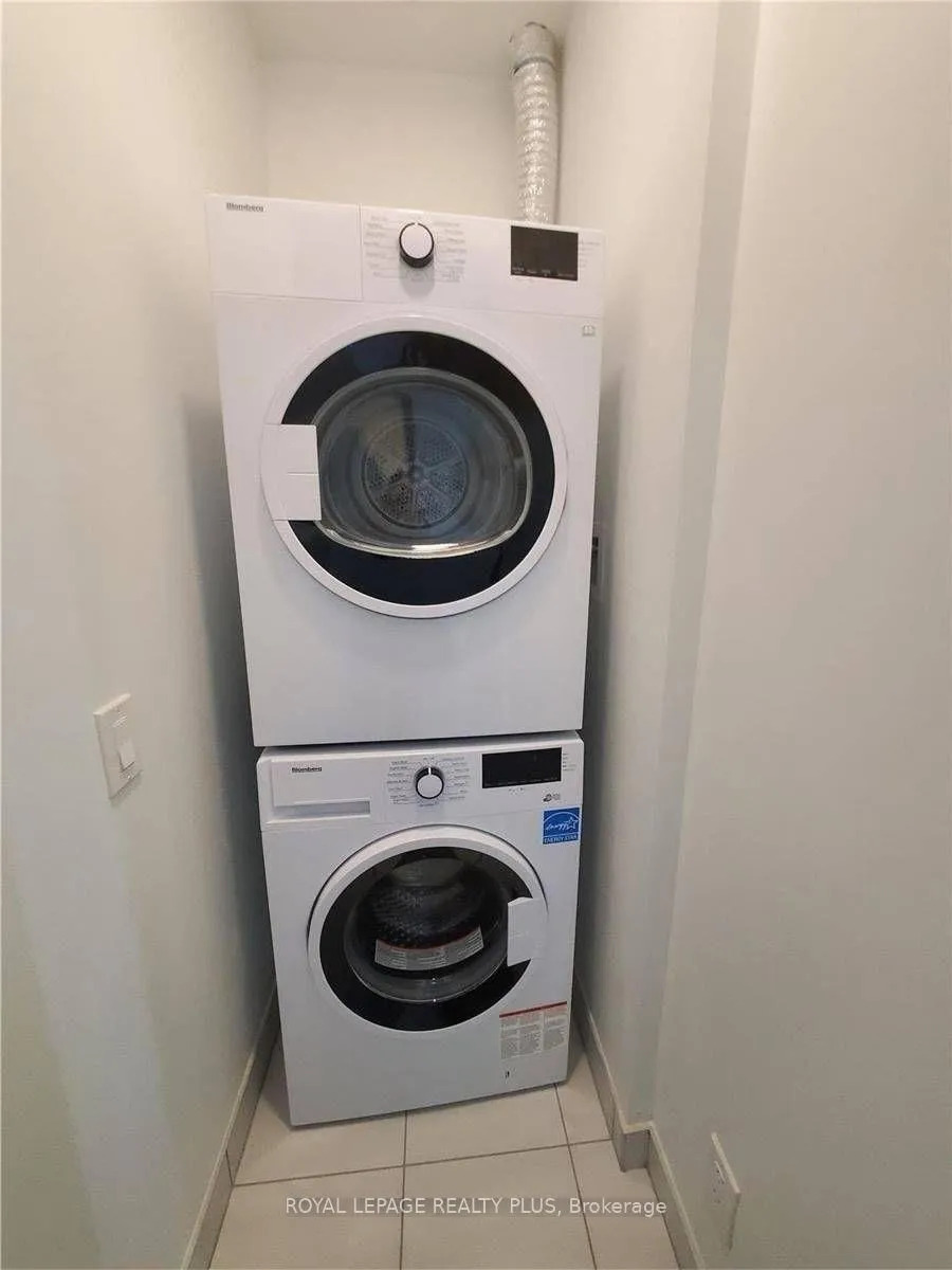 Photo 10 of Unit 1805, 5 Buttermill Avenue, Vaughan, Vaughan Corporate Centre — HOMEH