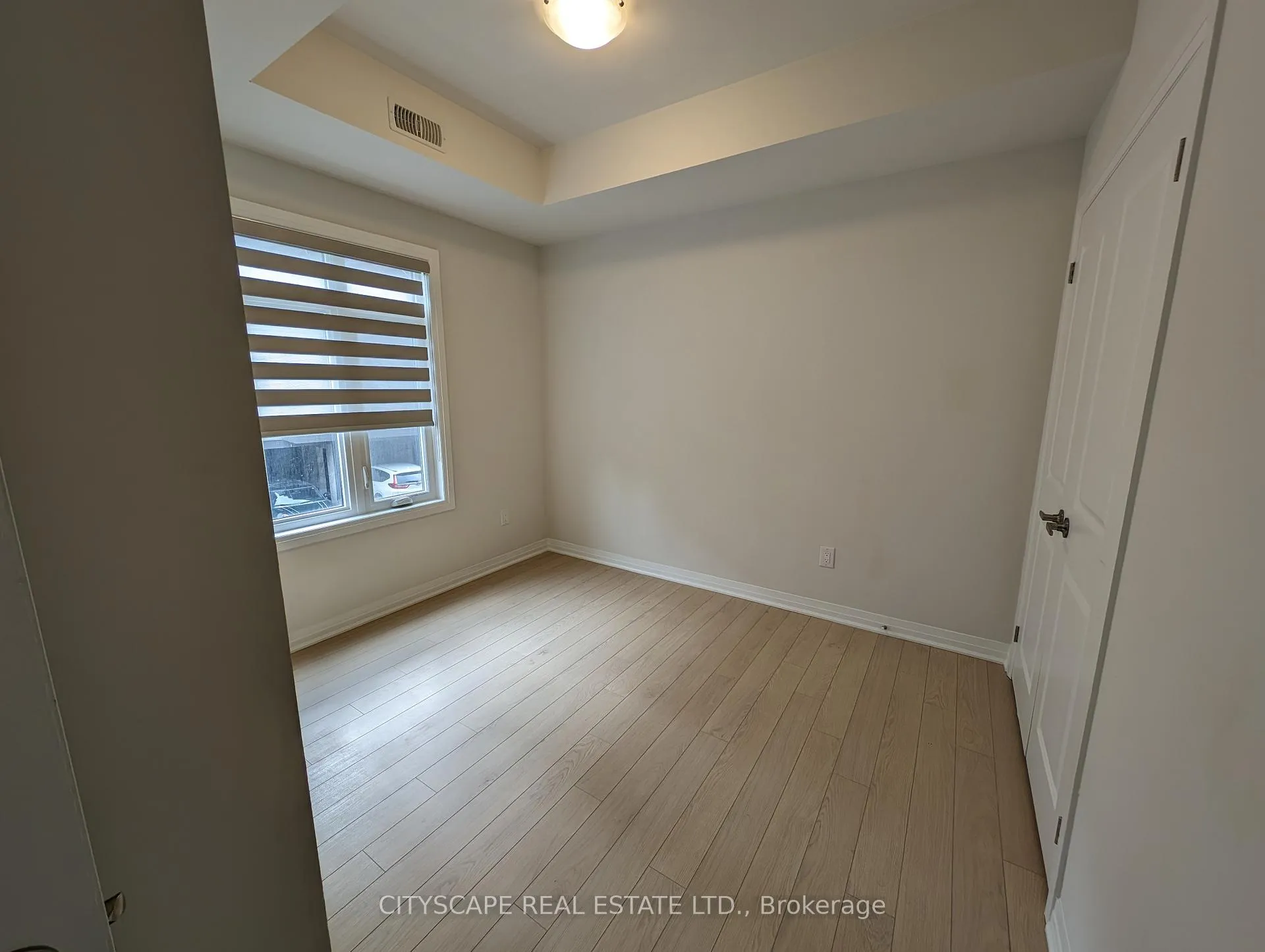 Photo 7 of Unit 68, 2 Willow Street, Brant, Paris — HOMEH