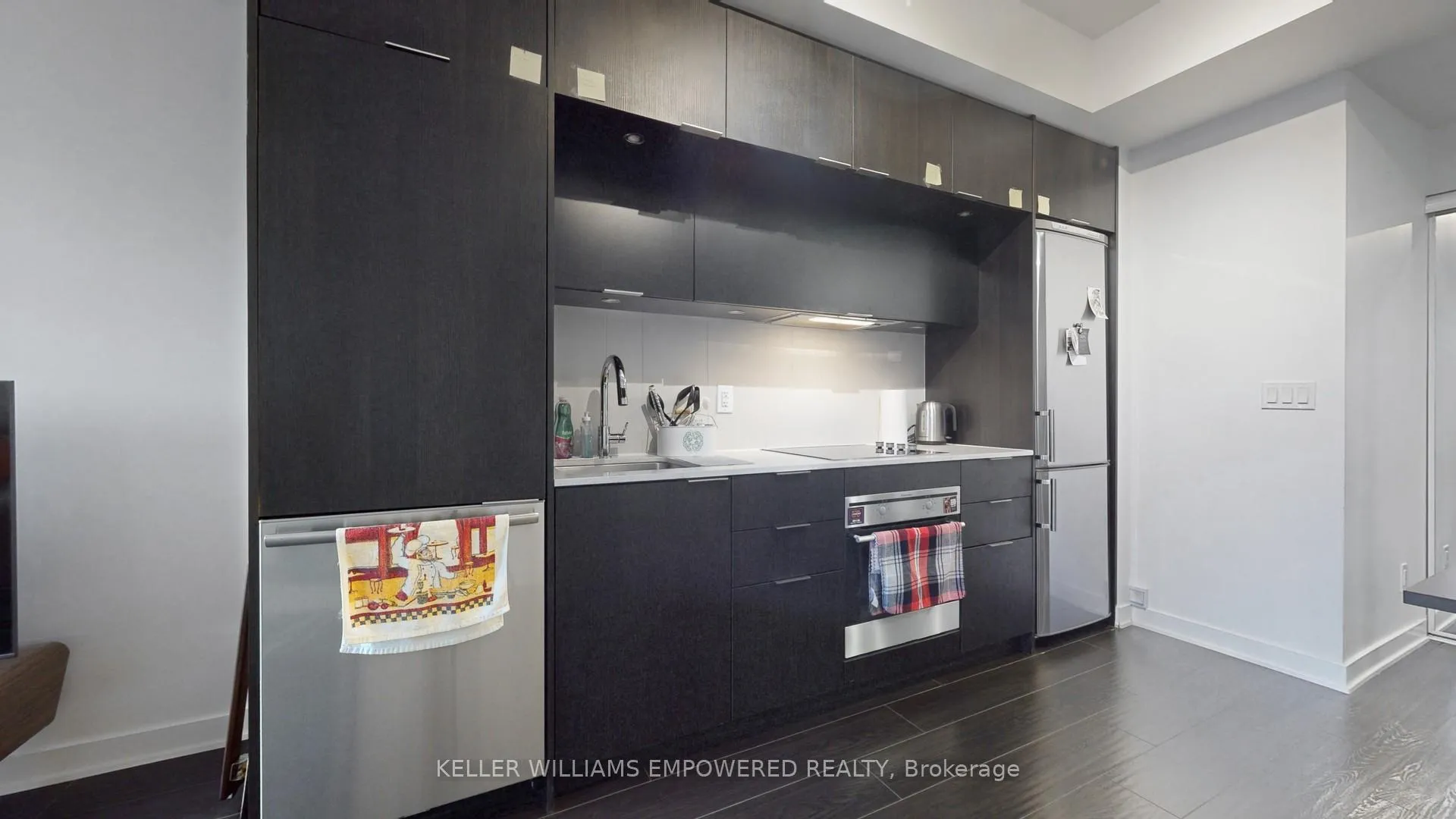 Photo 4 of Unit 705, 170 Sumach Street, Toronto, Regent Park — HOMEH