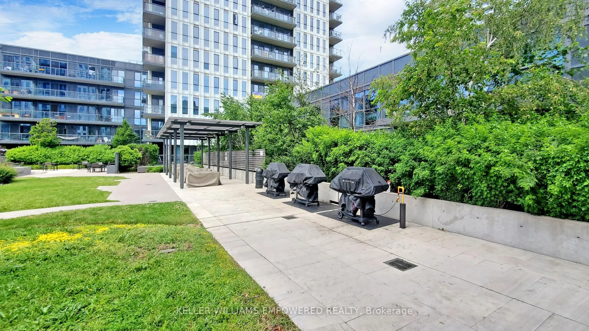 Photo 31 of Unit 705, 170 Sumach Street, Toronto, Regent Park — HOMEH
