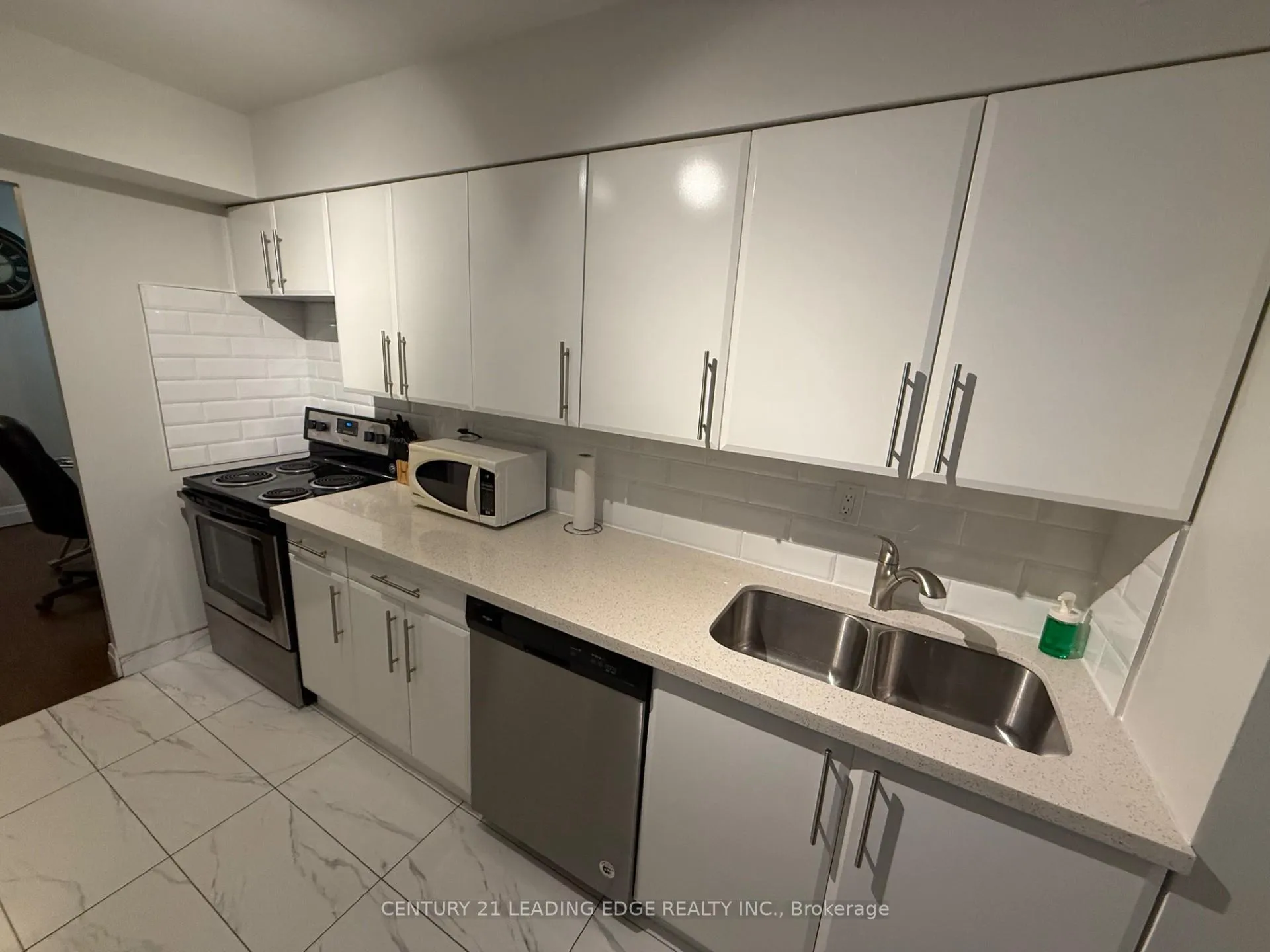 Photo 10 of Unit 458, 49 McCaul Street, Toronto, Kensington-Chinatown — HOMEH