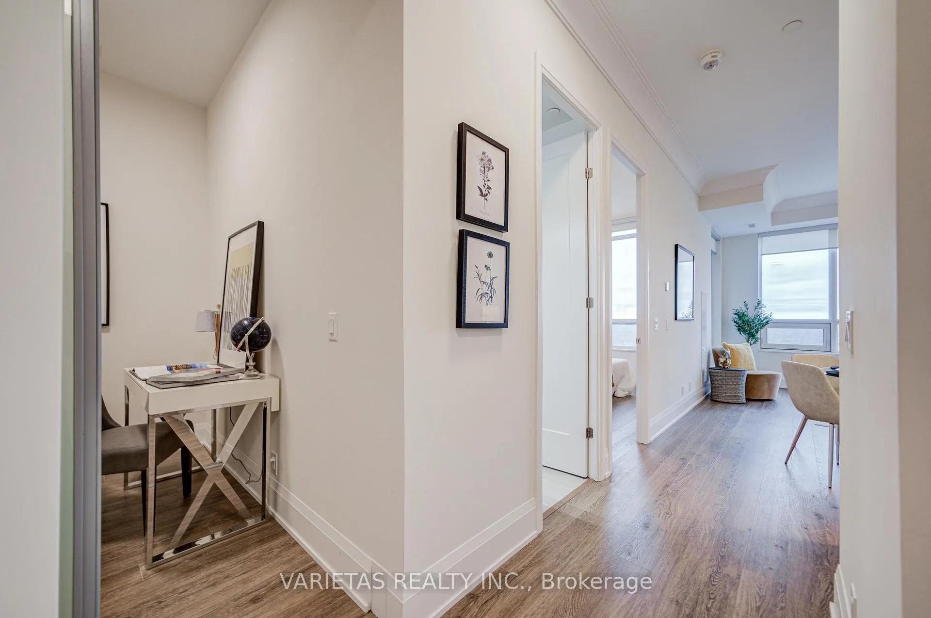 Photo 4 of Unit 3701, 12 Gandhi Lane, Markham, Commerce Valley — HOMEH