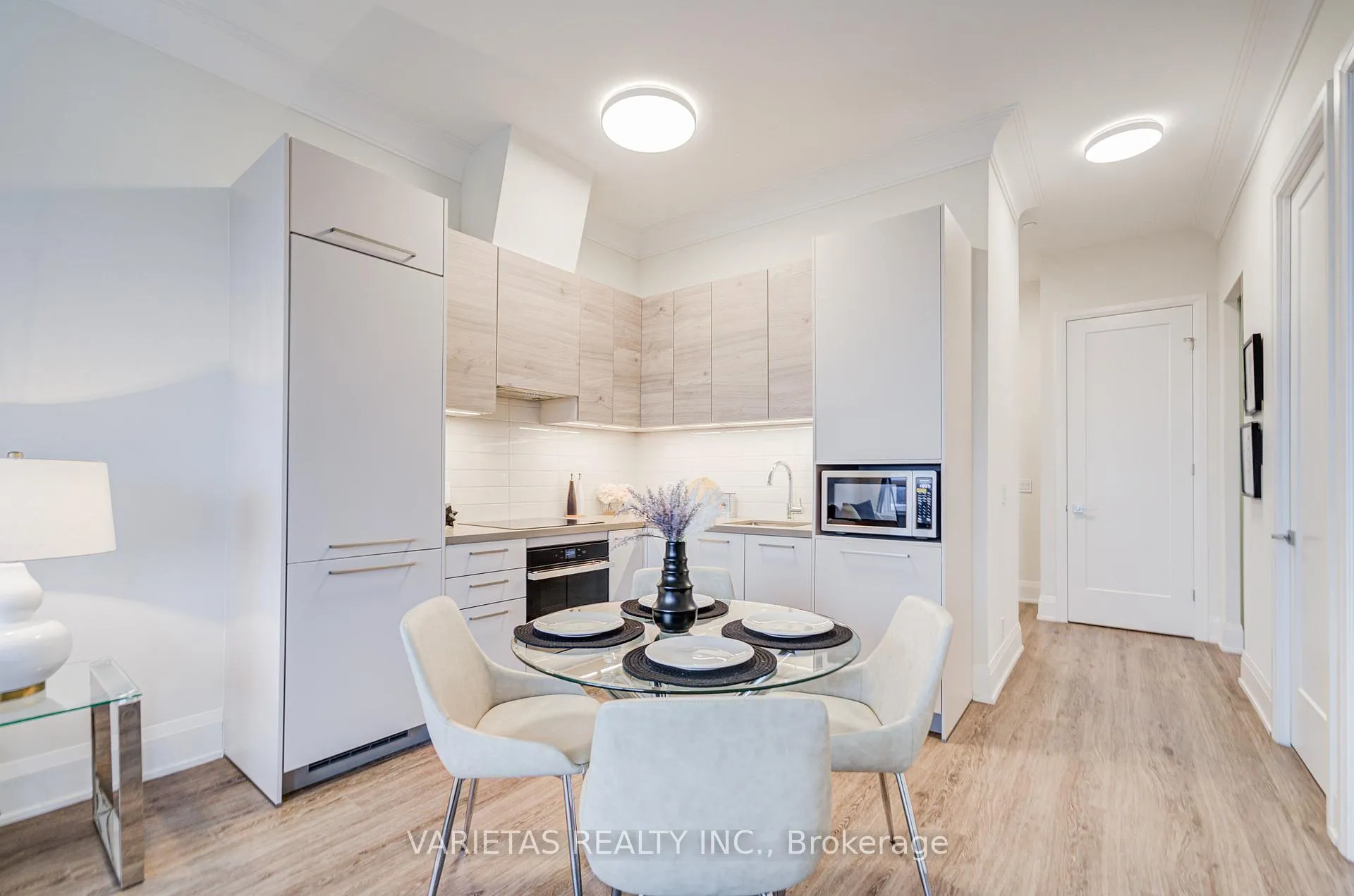 Photo 6 of Unit 3701, 12 Gandhi Lane, Markham, Commerce Valley — HOMEH