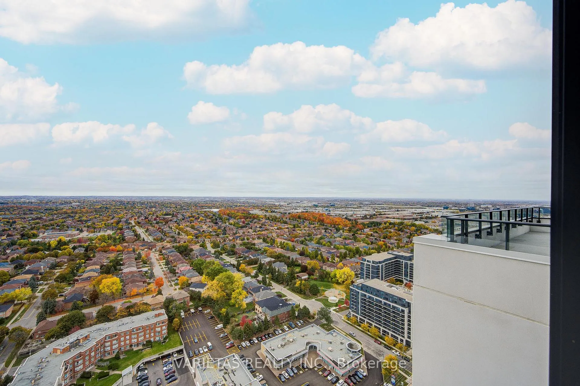 Photo 37 of Unit 3701, 12 Gandhi Lane, Markham, Commerce Valley — HOMEH
