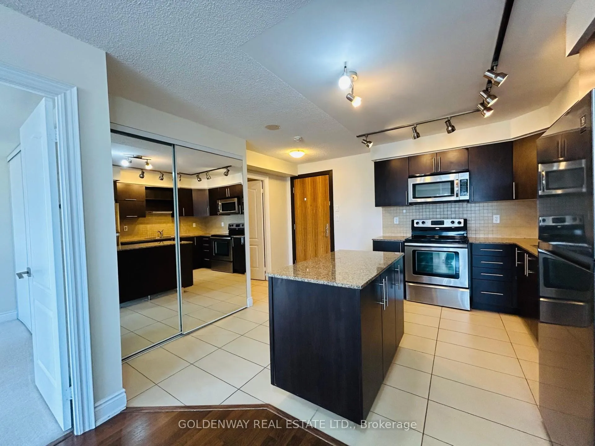 Photo 5 of Unit 615, 50 Clegg Road, Markham, Unionville — HOMEH