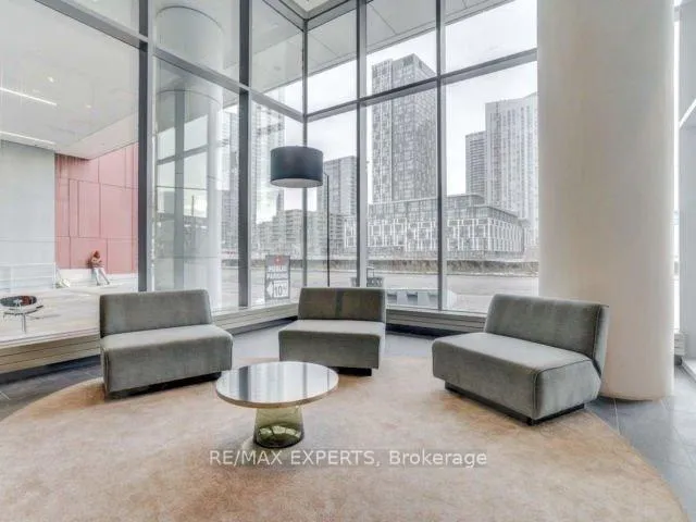 Photo 15 of Unit 914, 576 Front Street W, Toronto, Waterfront Communities — HOMEH