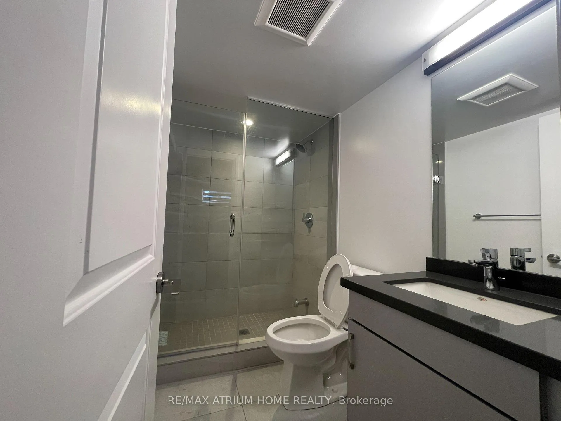 Photo 26 of 11 Sir Frederick Banting Way, Markham, Unionville — HOMEH