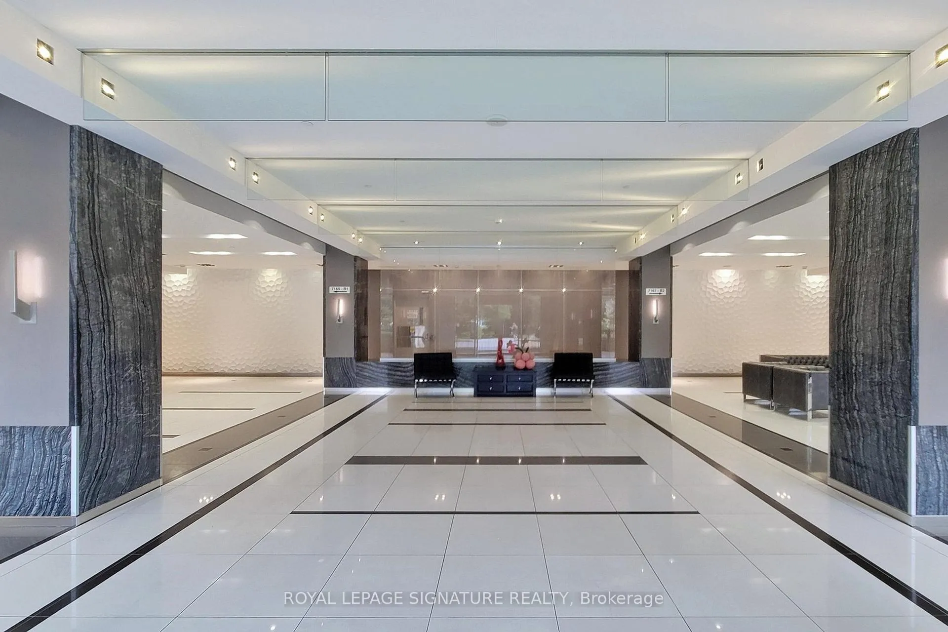 Photo 7 of Unit 2115, 7165 Yonge Street, Markham, Grandview — HOMEH