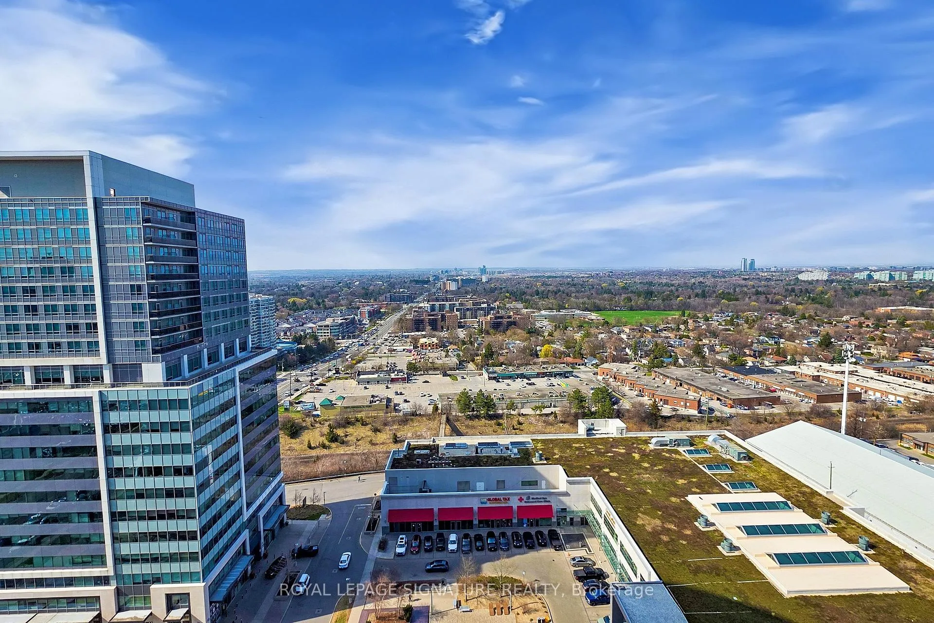 Photo 30 of Unit 2115, 7165 Yonge Street, Markham, Grandview — HOMEH