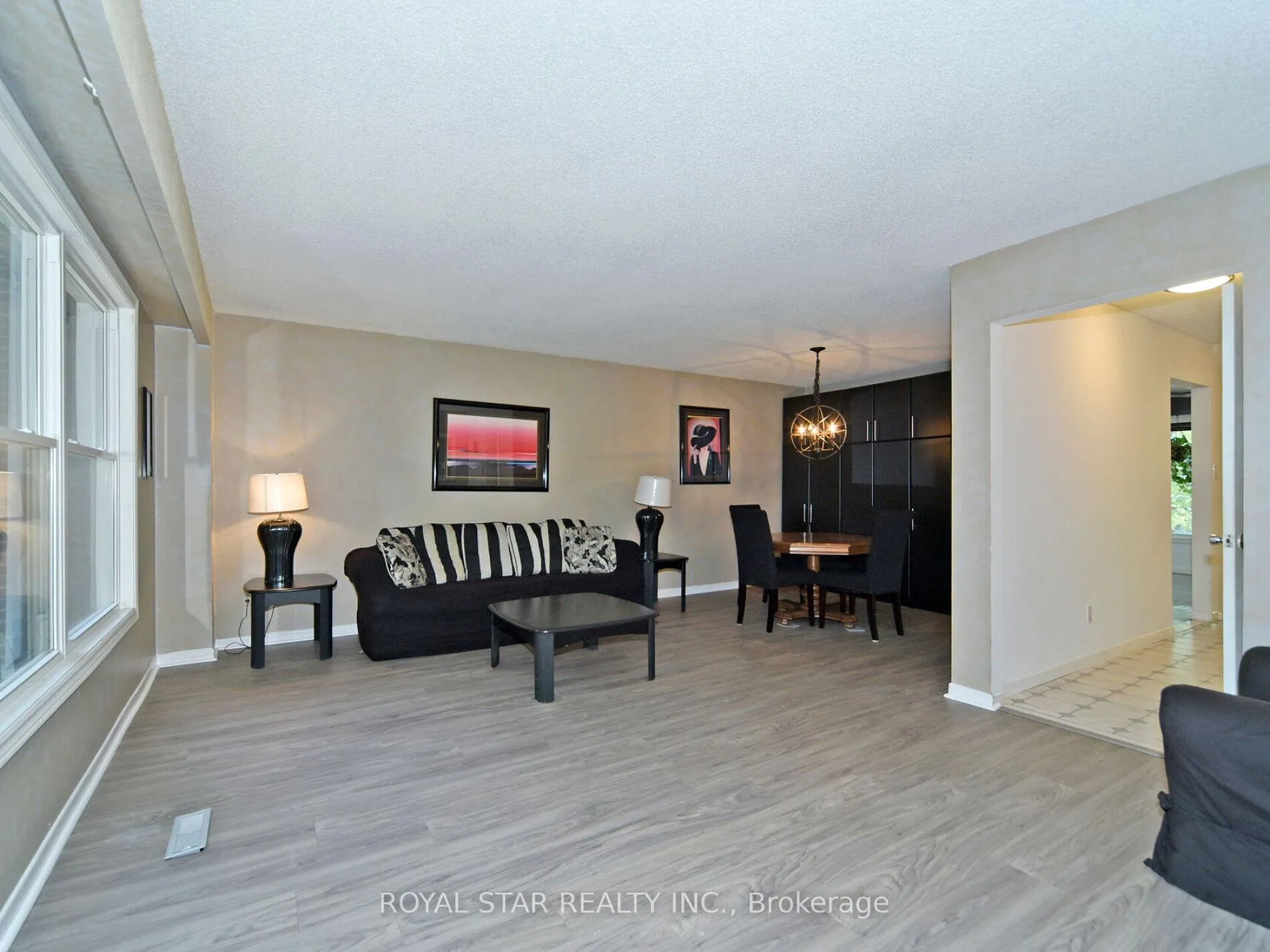 Photo 14 of 316 Simonston Boulevard, Markham, German Mills — HOMEH