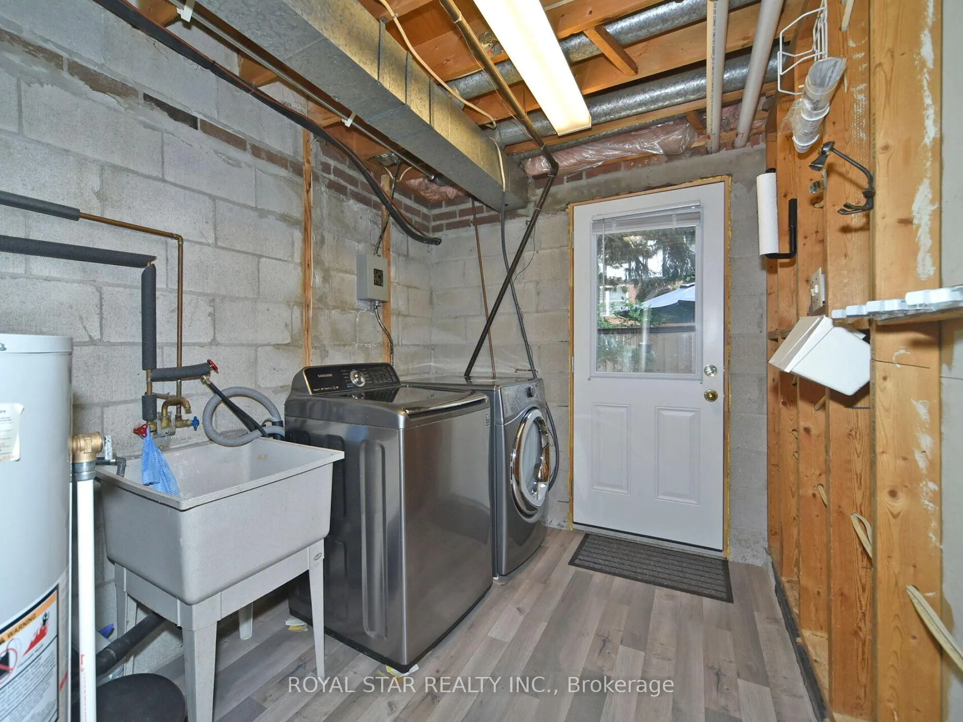 Photo 39 of 316 Simonston Boulevard, Markham, German Mills — HOMEH