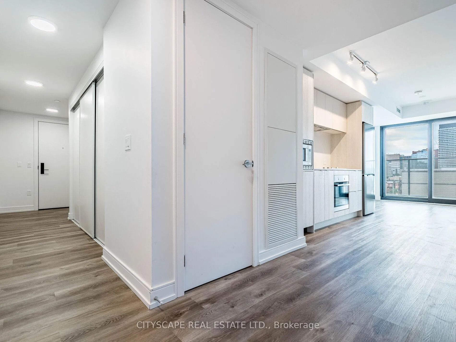 Photo 9 of Unit 813, 1 Jarvis Street, Hamilton, Beasley — HOMEH