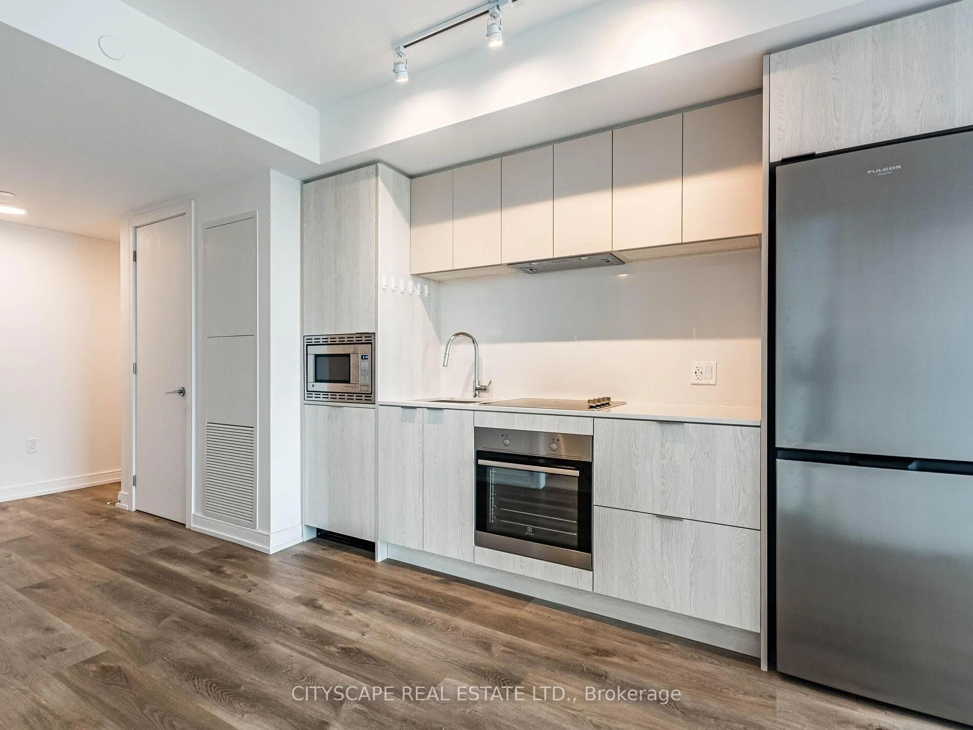 Photo 13 of Unit 813, 1 Jarvis Street, Hamilton, Beasley — HOMEH