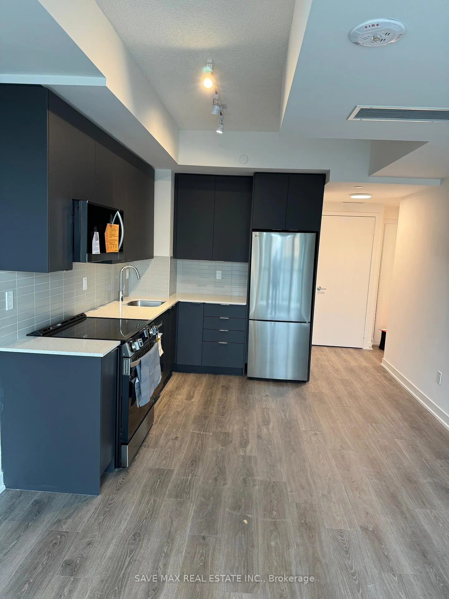 Photo 3 of Unit 1012, 225 Malta Avenue, Brampton, Fletcher's Creek South — HOMEH