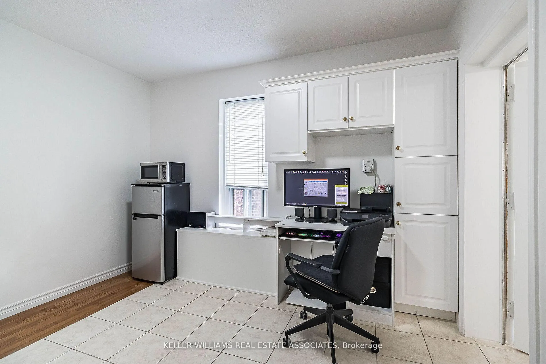 Photo 26 of 25 Boustead Avenue, Toronto, High Park-Swansea — HOMEH