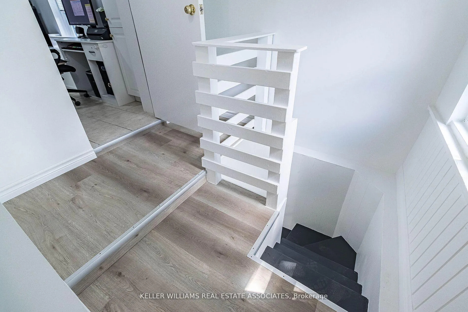 Photo 27 of 25 Boustead Avenue, Toronto, High Park-Swansea — HOMEH