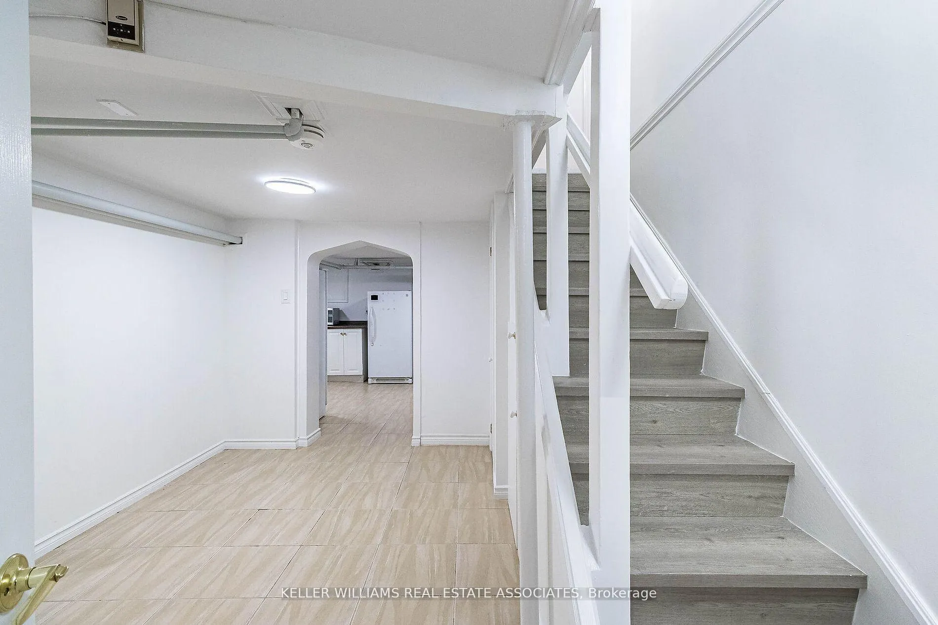 Photo 30 of 25 Boustead Avenue, Toronto, High Park-Swansea — HOMEH