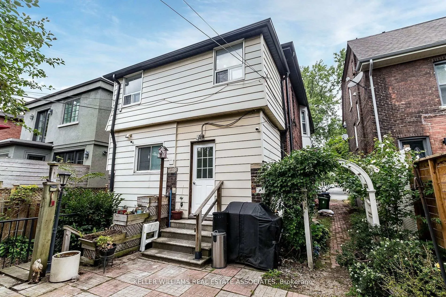 Photo 36 of 25 Boustead Avenue, Toronto, High Park-Swansea — HOMEH