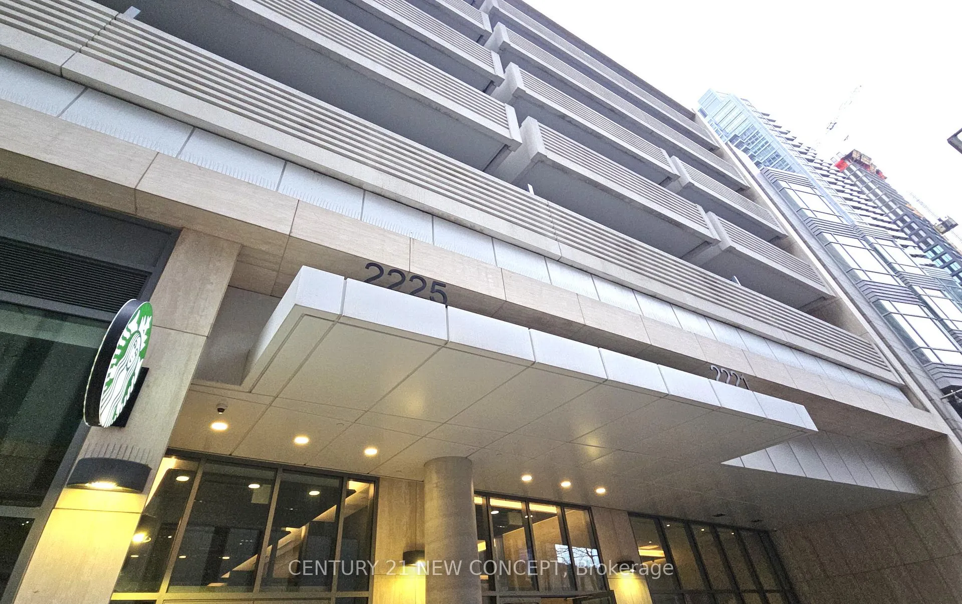 Photo 2 of Unit 3602, 2221 Yonge Street, Toronto, Mount Pleasant West — HOMEH