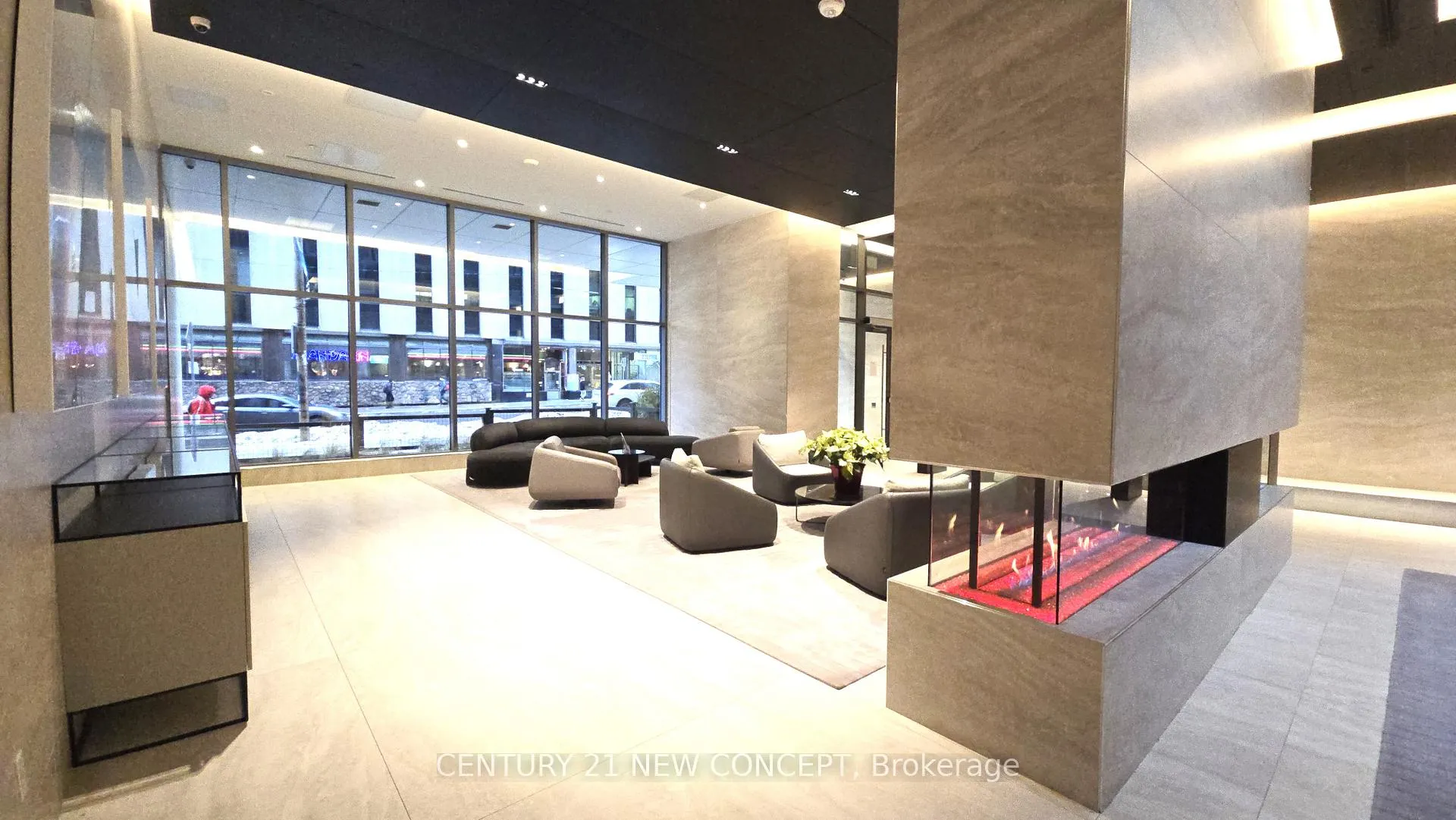 Photo 3 of Unit 3602, 2221 Yonge Street, Toronto, Mount Pleasant West — HOMEH